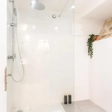 Parisconciergerie - Duplex For 12 With Cinema, 4br *