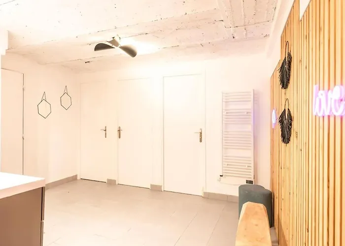 Parisconciergerie - Duplex For 12 With Cinema, 4br Paris