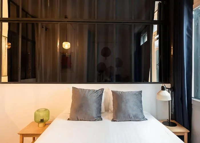 Parisconciergerie - Duplex For 12 With Cinema, 4br Apartamento Paris