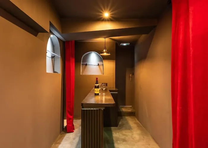 Apartamento Parisconciergerie - Duplex For 12 With Cinema, 4br